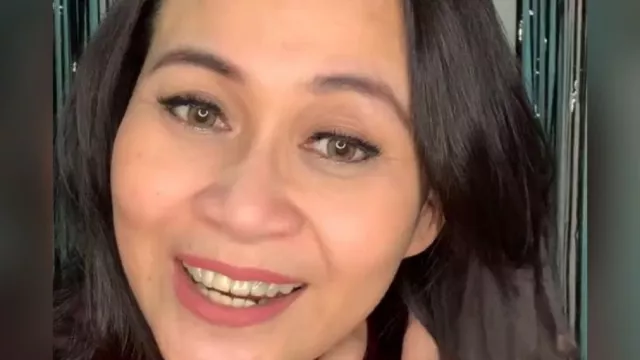 Zoya Amirin Larang Pria Main Lewat Belakang, Wanita Bisa Merintih - GenPI.co