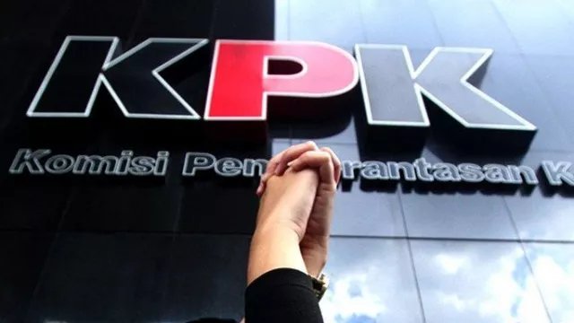 KPK dan Pemberantasan Korupsi Dinilai Melemah, Sebut Kasus Bansos - GenPI.co