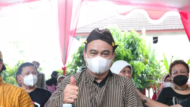 Anak Buah Prabowo Sentil Ketum Projo, Telak - GenPI.co