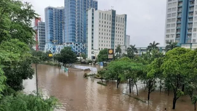 Jakarta Banjir, Pengamat CYPR Sentil Anies Baswedan - GenPI.co
