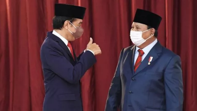 Jokowi Main Hati dengan Prabowo, Pengamat: Pilihan Logis - GenPI.co 