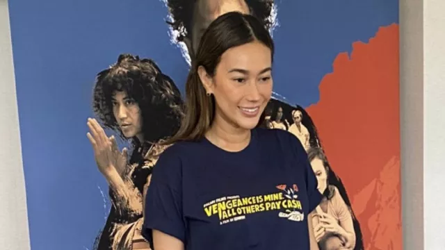 Ratu Felisha Perankan Perempuan Buruk Rupa - GenPI.co Ratu Felisha Perankan Perempuan Buruk Rupa - GenPI.co