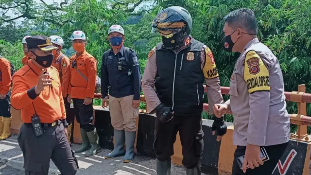 Diperiksa Polisi, Keterangan Yana Cadas Pangeran Berubah-ubah - GenPI.co