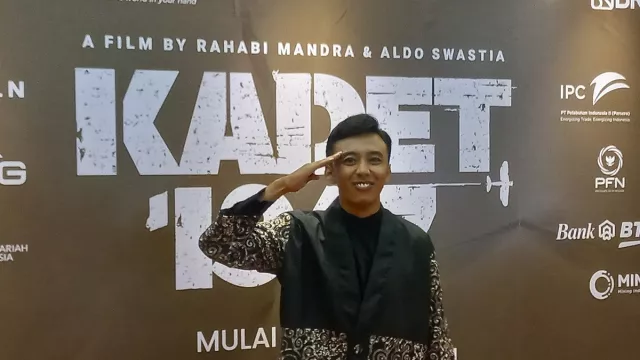 Poster Film KADET 1947, Fajar Nugra: Bisa Dipamerin Ke Mama - GenPI.co