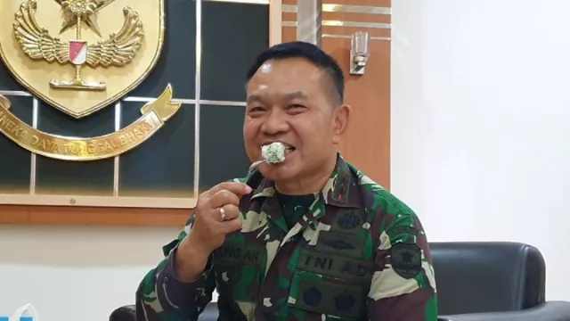 Posisi Pangkostrad Disorot, Sosok Ini Pas Gantikan Dudung - GenPI.co