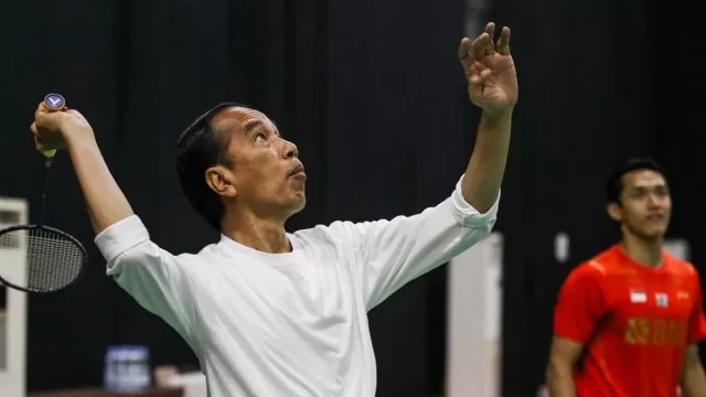 Absen di World Tour Finals, Jonatan Christie Duet Bareng Jokowi - GenPI.co