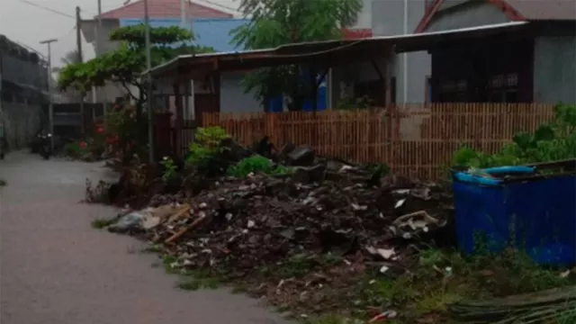 Banjir Rob Menerjang Mamuju, Kesaksian Warga Bikin Miris - GenPI.co
