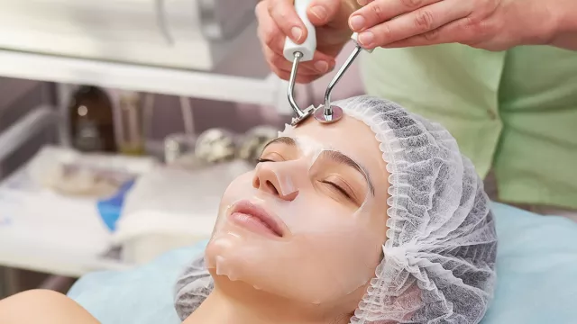 Kaleidoskop 2022: Botox Jadi Tren Perawatan Kecantikan Tahun Ini - GenPI.co