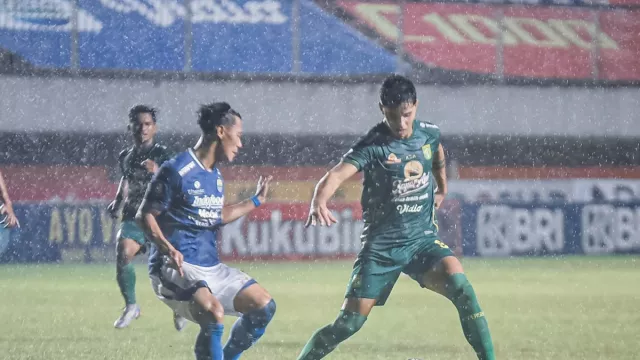 Persebaya vs Persib 3-0: Bonek dan Surabaya Full Senyum - GenPI.co