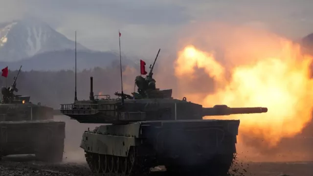 Puluhan Tank Jepang Siaga, Antisipasi Manuver Rusia dan China - GenPI.co