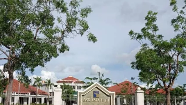 Pemko Batam Siapkan Asrama Haji Antisipasi Kepulangan TKI - GenPI.co