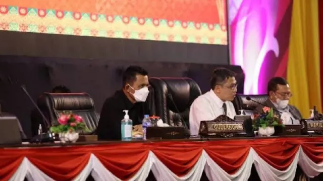 Perda Perseroda PT Pelabuhan Kepri Akhirnya Disahkan - GenPI.co
