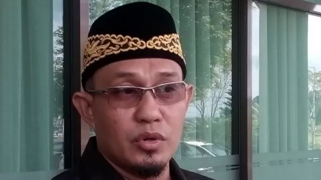 Adat Dayak Kerahkan Pasukan Seribu Mandau Desak DPR Sahkan IKN - GenPI.co Adat Dayak Kerahkan Pasukan Seribu Mandau Desak DPR Sahkan IKN - GenPI.co