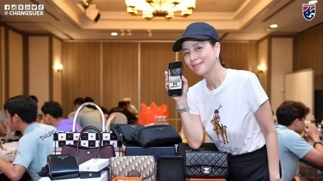 Madam Pang, Bidadari Cantik di Balik Beringasnya Thailand - GenPI.co