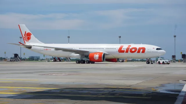 Lowongan Kerja Lion Air Group, Lulusan D3 Bisa Daftar - GenPI.co