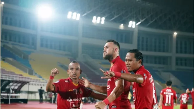 Persija Bantai PSM Makassar, Sudirman: Pemain Pantang Menyerah! - GenPI.co