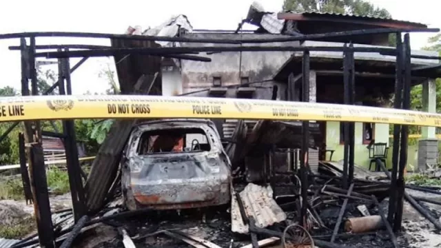 Miris, Oknum TNI Diduga Dalang Pembakar Rumah Wartawan di Aceh - GenPI.co