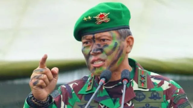 Suara Tegas Jenderal TNI Warning Ribuan Polisi: Jangan Berkhianat - GenPI.co