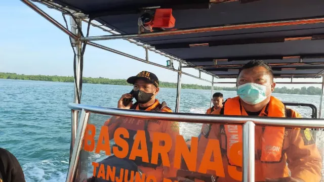 Cuaca Buruk, Nelayan di Kepri Hilang - GenPI.co