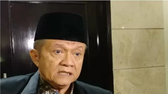 Anwar Abbas Minta Pemerintah Menahan Diri Saat Ramadan, Simak! - GenPI.co