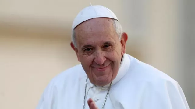 Paus Fransikus ingin Bertemu Vladimir Putin Demi Hentikan Perang - GenPI.co