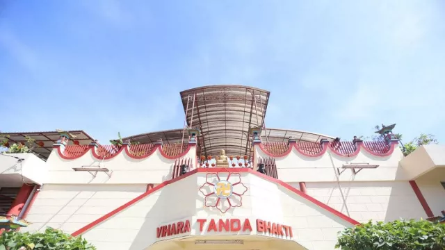 Vihara Tanda Bhakti Jadi Simbol Toleransi di Kota Bandung - GenPI.co