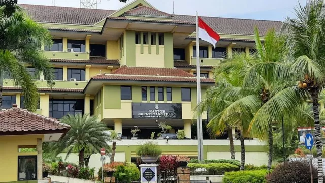Kabar Buruk untuk Ribuan Tenaga Honorer di Tangerang, Waduh - GenPI.co