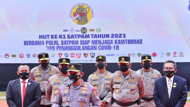 Kapolri Listyo Sigit Beri Apresiasi Besar Untuk Satpam - GenPI.co