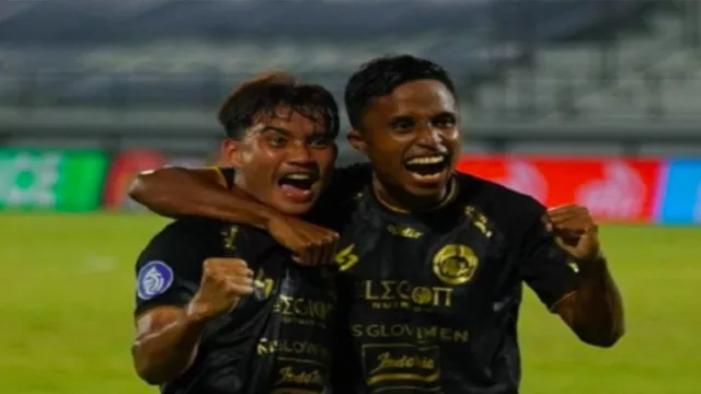 Mengharukan, Pahlawan Arema FC Persembahkan Gol Untuk Istri - GenPI.co