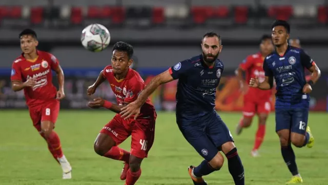 20 Pertandingan Tak Terkalahkan, Arema FC Sindir Persija Jakarta - GenPI.co
