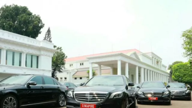 Istana Anggarkan Mobil Baru Rp8,3 M, Pengamat Beri Komentar Pedas - GenPI.co
