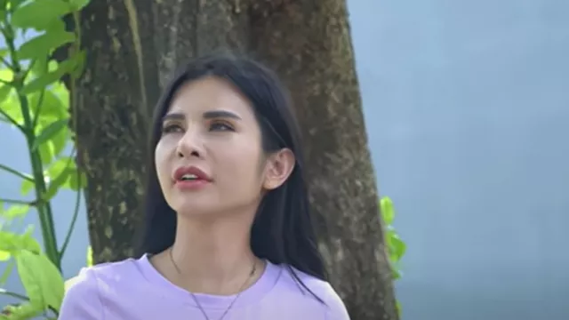 Maria Vania: Main Sendiri Nggak Enak - GenPI.co