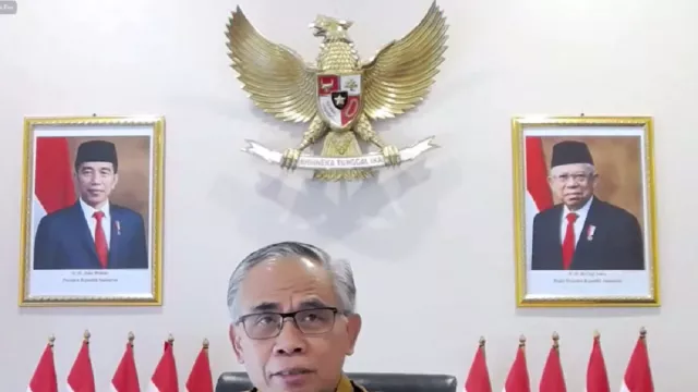 OJK: Hukum Indonesia Tak Lagi Bisa Atur Aktivitas Pinjol & Kripto - GenPI.co