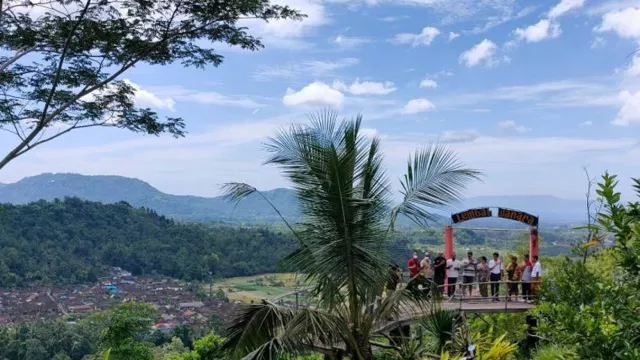 Lembah Wanara, Serpihan Surga yang Jatuh di Bali - GenPI.co