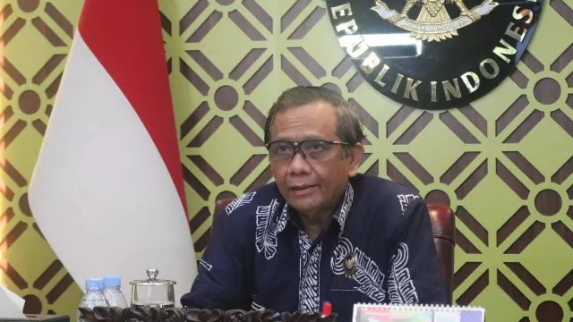 Mahfud MD Bongkar Makna Ritual Kendi Nusantara, Harap Disimak - GenPI.co