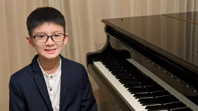 Hebat! Pianis Cilik Ini Sabet Juara di Piano Competition Hybrid - GenPI.co