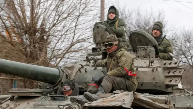 Menteri Pertahanan Rusia Memperingatkan Prancis untuk Tidak Kirim Pasukan ke Ukraina - GenPI.co