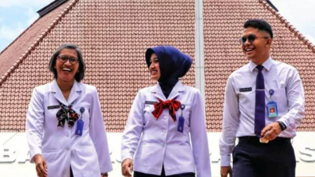 Lowongan Kerja Guru di SMA Taruna Nusantara, Cek Persyaratannya! - GenPI.co