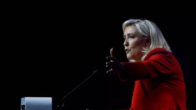Kontroversi Capres Le Pen, Sebut Hijab Hanya Seragam Islam - GenPI.co