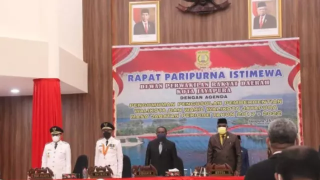 DPRD Jayapura Minta Pemberhentian Wali Kota dan Wakilnya - GenPI.co