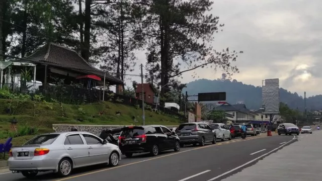 Siaga Macet Total di Puncak Bogor, Polres Cianjur Lakukan Ini - GenPI.co
