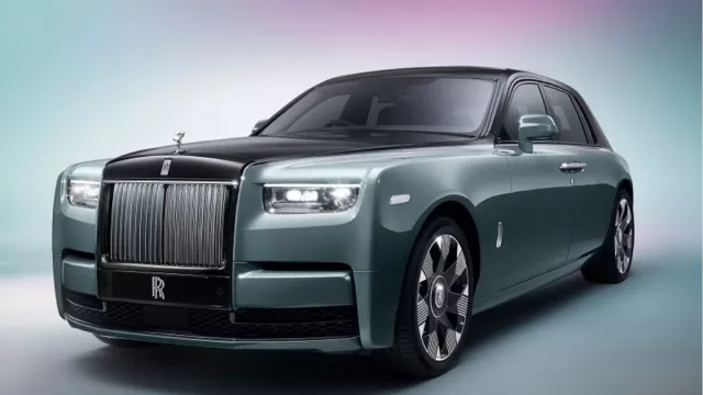 Bocoran Tampilan Mobil Terbaru Rolls-Royce, Sumpah Keren Banget - GenPI.co