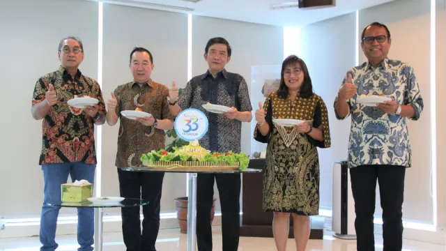 HUT Ke-33 FIFGROUP, CEO: Terus Jadi Terbaik Bagi Masyarakat - GenPI.co