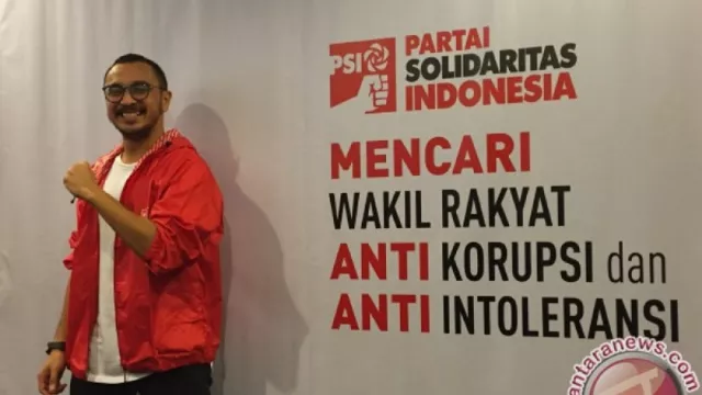Giring Blak-blakan Pengin Jadi Gubernur DKI, Tunggu Mainnya - GenPI.co