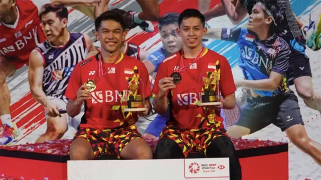 Hadapi Indonesia Open 2022, Fajar/Rian Lepas Status Juara - GenPI.co
