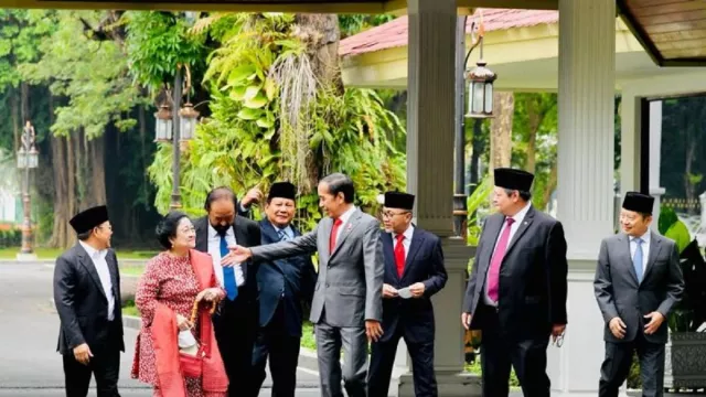 Pengamat Ungkap Pesan Kuat Perjamuan Makan Siang Presiden Jokowi - GenPI.co