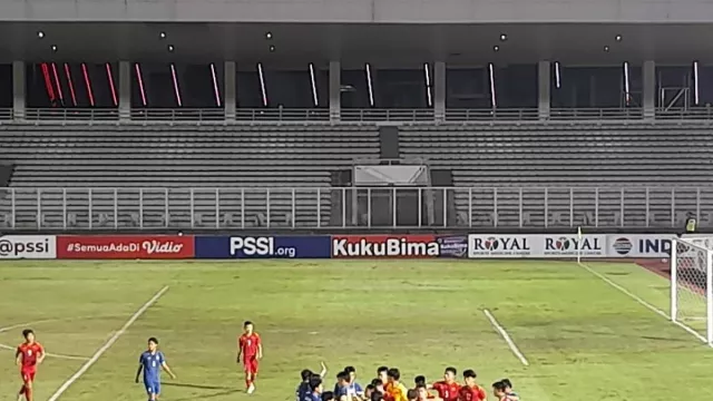 Pelatih Vietnam Thailand Kompak soal Hasil Imbang Piala AFF U-19 - GenPI.co