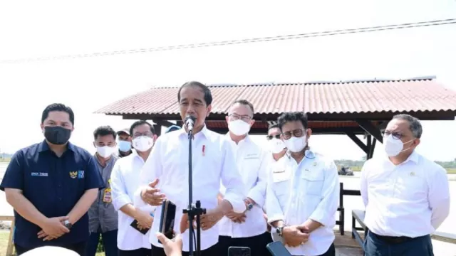 Pengamat Puji Langkah Jokowi Bangun Bendungan untuk Masa Depan Petani - GenPI.co
