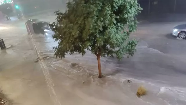 Alam Mengamuk, Las Vegas Tenggelam dalam Badai Petir Mengerikan - GenPI.co 