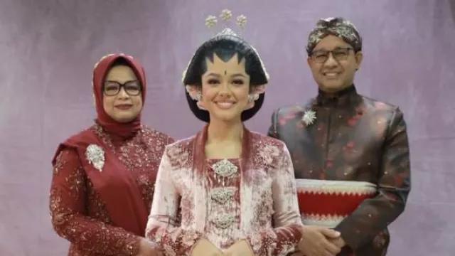 Didit Putra Prabowo Rancang Beskap untuk Anies Baswedan, Keren! - GenPI.co